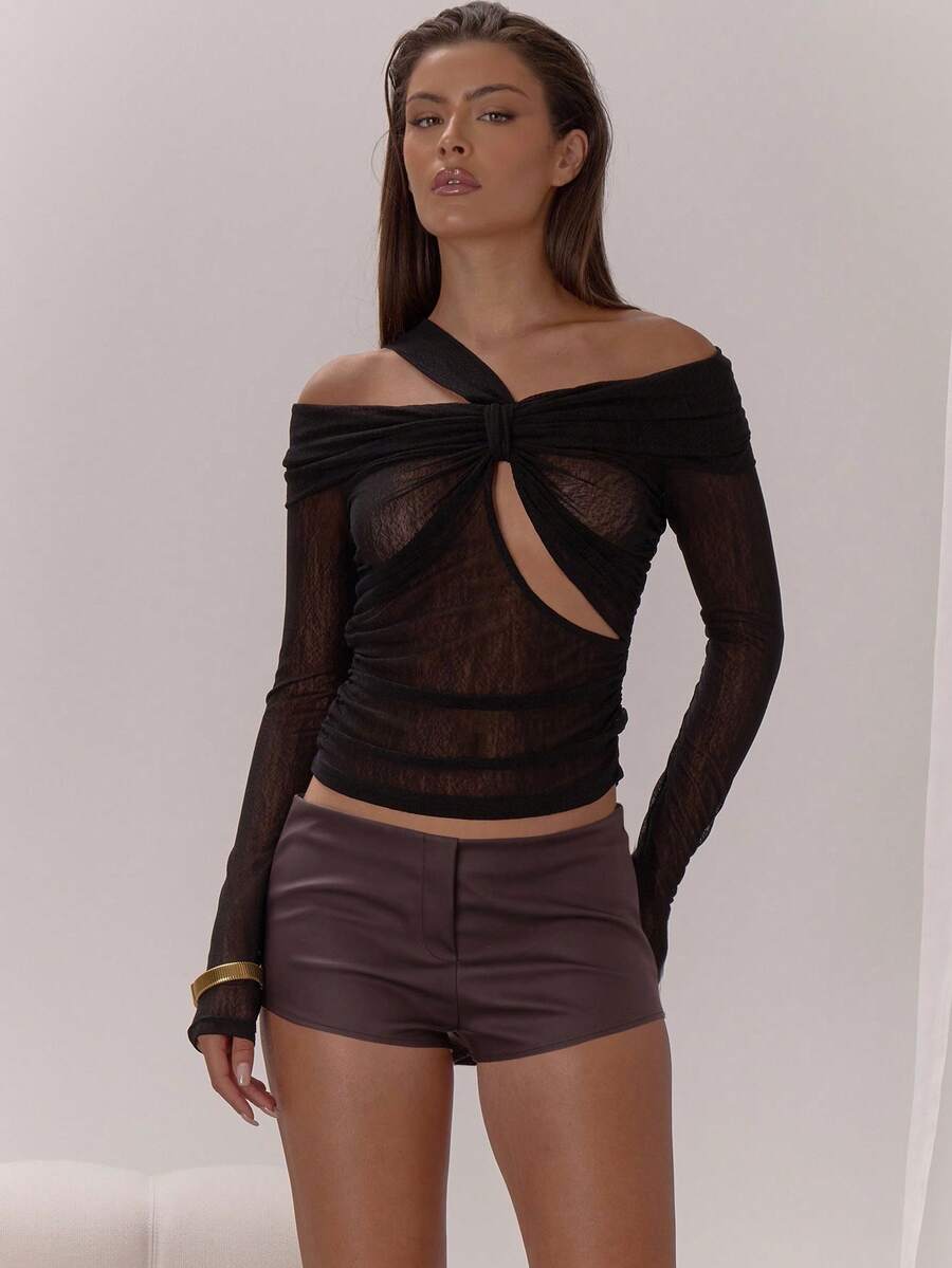 MUSERA 仿皮迷你短裤，优雅性感，适合夜晚外出、度假、叠穿派对、春夏休闲场合。 - 酒紅色 - 查看 1