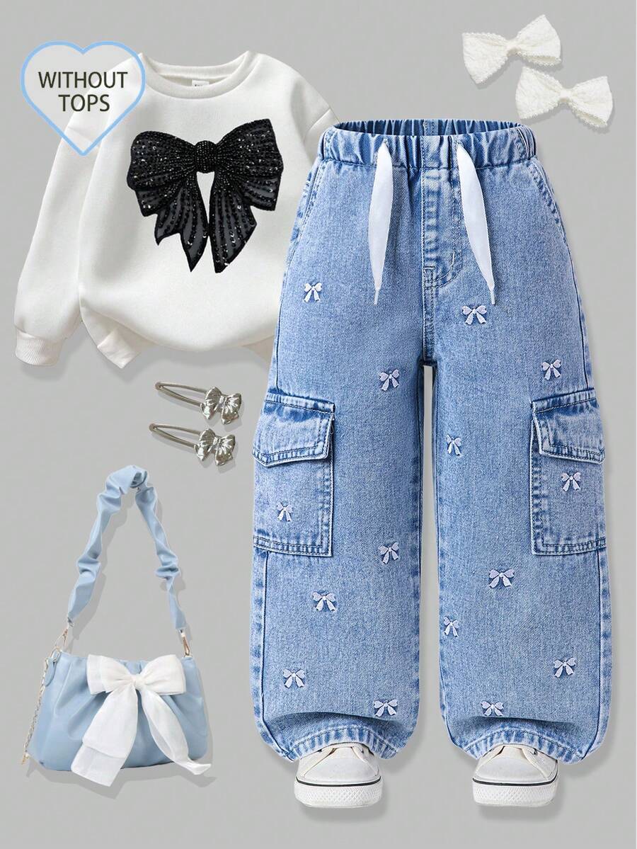 Quần jeans ống đứng cho bé gái, chất liệu denim mềm mại màu xanh nhạt, cạp chun điều chỉnh được với dây buộc ruy băng, thêu nơ bạc xinh xắn, nhiều túi thời trang, phù hợp cho mặc hàng ngày, đi nghỉ mát, ở nhà, dự tiệc, một món đồ không thể thiếu trong tủ quần áo quanh năm. - Rửa nhẹ - Xem 1