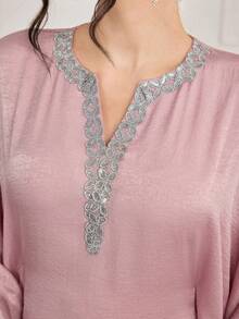 Al Najma Women's Contrast Trim Lace Patchwork Keyhole Neck Elegant Long Sleeve Turkish & Arabic Traditional Maxi Dress Kaftan Jalabiya Dress - Pink - View 6