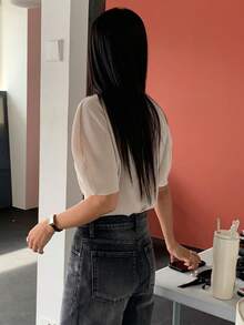DAZY 女士纹理纯色圆领修身休闲短袖T恤 - 杏色 - 查看 2