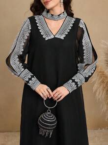 SHEIN Najma Elegant Floral Lace Trim Sleeve Split Hem Women Dress Kaftan Jalabiya Dress - Black - View 4
