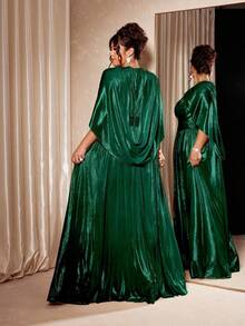 Cravure Váy dạ hội dài trang trọng cỡ lớn dành cho nữ, váy xẻ tà phía trước, váy choàng cổ chữ V màu vàng sáng bóng, váy vải kim loại cỡ lớn có cổ áo choàng và eo thắt, sang trọng và thon gọn, thanh lịch và quyến rũ - màu xanh lá - Xem 2