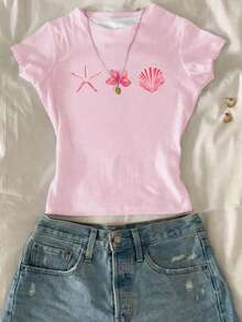 SHEIN Chill Vacation Tropical Hibisco, Frangipani, Estrela-do-mar e Concha com Tema de Praia, Camiseta Casual Slim Fit para Meninas Pré-adolescentes, Gola Redonda Confortável e Longa, Conjunto com 3 Peças em Branco, Marfim, Rosa Claro, Verão - Multicolorido - Ver 4