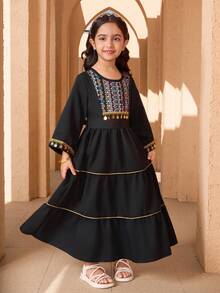 SHEIN Young Girl Stunning Girls' Dress, Black Base With Exquisite Colorful Printed Pattern, Decorated With Vintage Beaded Tassel At Neckline And Cuffs, Playful Bow Design At Waist For Elegant Look, Multi-Layer Skirt For Flowing And Dynamic Style, Providing Children With A High-End And Unique Vibe! Abaya Jalabiya Traditional Arabic Clothing - Black - View 3