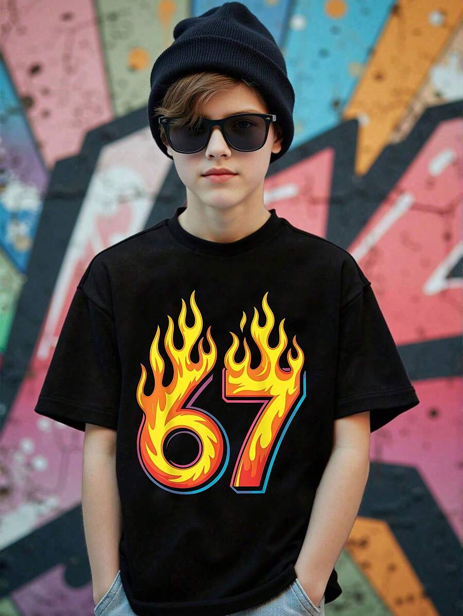 Maglietta casual e alla moda per ragazzo pre-adolescente, con stampa grafica "67" a fiamma, manica corta, scollo tondo, adatta per uscite, top nero a maniche corte, top "Six Seven" adatto per l'estate e tutte le stagioni - nero - Visualizzare 1