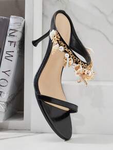 SHUZIA Sandalias de tacón de aguja con punta redonda y correa de cadena, elegantes para mujer - Negro - Ver 6