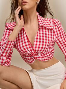 Hanevo Women's Valentine's Day Red Plaid Cropped Collared Long Sleeve Top - Red - View 5