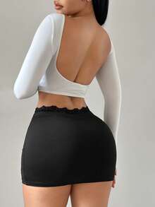 SHEIN SXY 大码女式纯色腰部蕾丝荷叶边修身迷你裙 - 黑色 - 查看 2