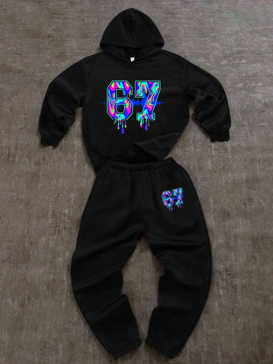 SHEIN Bộ 2 áo hoodie dài tay họa tiết "67" thường ngày cho bé trai tuổi teen, thời trang cổ điển, phong cách sành điệu, phong cách Mỹ cổ điển, lấy cảm hứng từ thể thao, mùa hè - màu đen - Xem 1