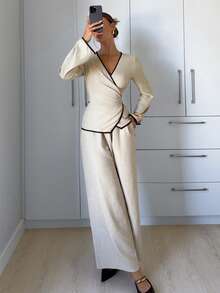 Siren Gaze 两件套女士撞色滚边V领裹身长袖上衣和阔腿裤套装 - 杏色 - 查看 6