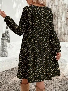 EMERY ROSE Vestido Casual Solto com Estampa Floral Miúda e Leopardo de Gola Redonda, Adequado para Outono/Inverno, Plus Size