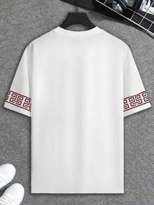Manfinity Homme Áo thun tay ngắn họa tiết hoa và chữ Spade A thời trang dành cho nam cỡ lớn, áo phông thường ngày, tối giản và đa năng, món quà tuyệt vời cho bạn trai hoặc gia đình - trắng - Xem 2