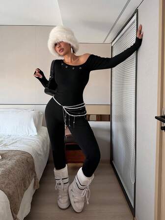 Zielony Mono de manga larga ajustado con decoración hueca para mujer, mono de otoño/invierno para capas, mono ajustado, mono de hombro oblicuo, mono negro adecuado para capas y ropa exterior