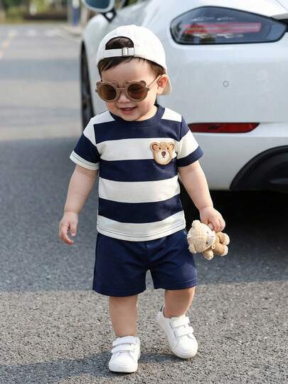 SHEIN 0-3 Years Baby/Toddler Unisex Summer Blue & Apricot Striped Round Neck Short Sleeve Top And Solid Blue Shorts Set, Casual & Active Style Suitable For Outdoor, Indoor Play, Parent-Child Activities, Summer Parties Baby Boy Summer Clothes Baby Boy Casual Daily Wear Baby Boy Shorts Set Striped Short Sleeve T-Shirt Casual Baby Set Striped Shortsleeve Tshirt
