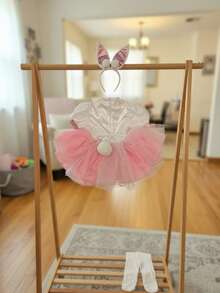 Conjunto para niña estilo conejita adorable, vestido rosa con tela brillante y falda de tul, material suave y cómodo, detalle de moño, falda amplia tipo princesa, cuello Peter Pan, manga corta tipo globo, primavera/verano, disfraz ideal para fiestas, presentaciones y Halloween - Blanco - Ver 3