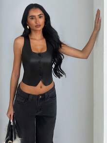 Glamine Chaqueta negra de cuero con cuello cuadrado y espalda descubierta para mujer, chaqueta versátil de moda y sexy para vacaciones y festivales de música - Negro - Ver 3
