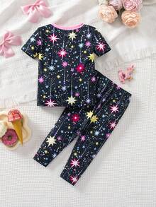 SHEIN Conjunto de camiseta de manga corta con estampado de dibujos animados y pantalones de cintura elástica, estilo casual y lindo para bebé niña - Negro - Ver 2