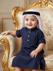 SHEIN Toddler Infant Baby Boys Traditional Casual Long Sleeve Stand Collar Button Half-Open Front Pocket Robe Top, Adjustable Sleeve Length, Side Slit Hem Design, Arabic Dishdasha, Islamic Clothing, Kaftan, Saudi Arabian Outfit, Robe, Boys White Kurta, Boys White School Thobe, Boys Kurtas, Basic Silhouette Suitable For Spring, Summer, Autumn, Winter,3M-3T - Royal Blue - View 7