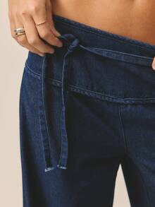 Aralina Jeans de mezclilla de talle bajo, ancho, ajuste holgado y elegante con cintura de lujo para mujer, perfectos para outfits de fiesta de Navidad y Año Nuevo - Azul lavado oscuro - Ver 1