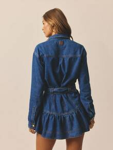 Aralina 女士休闲时尚优雅奢华长袖牛仔迷你连衣裙，配金色腰带，是圣诞节派对、新年派对以及派对季的完美之选。 - 中等水洗藍 - 查看 2