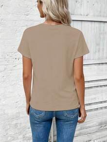 SHEIN LUNE 时尚休闲新款圆领短袖插肩卡其色正面印花多色不同形状竖条纹和心形印花女式T恤 - 卡其色 - 查看 2