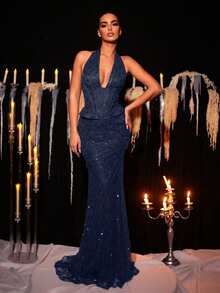 Glamrae 优雅、奢华、时尚、性感、蕾丝面料、收腰设计、挂脖领、塑形胸衣、罩杯式胸部、鱼尾裙摆、拖尾，适合度假、婚礼、单身派对、正式舞会、正式晚宴、情人节等场合。 - 藏蓝色 - 查看 6