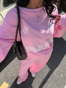 Muchica 2025秋冬女装街头风穿搭 / 冬季女装 / 两件套女装 / 粉色复古印花卫衣套装 / 长袖卫衣 / 休闲圆领简约长袖裤侧边织带两件套 / Y2K服装 / 街头风 / 女装外套 / 复古汽车图案 - 粉色 - 查看 1