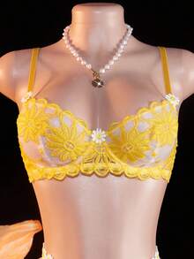 QuietHaus 5pcs Women Sexy Lingerie Set With Water Soluble Embroidery For Going Out - Yellow - View 3
