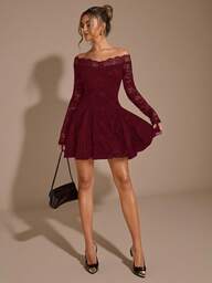 SHEIN BAE فستان ضيق قصير بأكتاف مكشوفة من الدانتيل الأسود، فستان دانتيل أنيق وجذاب للنساء بأكمام طويلة، فستان دانتيل أسود، فستان أسود أنيق وقصير