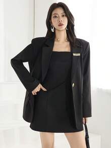 Heiryn 女士翻领单排扣西装外套搭配吊带连衣裙套装，时尚百搭，适合办公室和通勤穿着。 - 黑色 - 查看 3