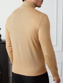 Core Aspect Maglietta a collo alto da uomo in tinta unita, slim fit, a maniche lunghe. Trasmette un'atmosfera casual di alta qualità, adatta per pendolarismo e uscite quotidiane. Il maglione a collo alto da uomo è un capo essenziale da indossare come strato intermedio in autunno e inverno, da abbinare a giacche, cappotti, cappotti di lana e giubbotti. Hanno una buona elasticità, design a tinta unita, versatili e pratici. - Cachi - Visualizzare 2