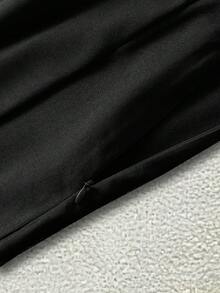 GlowEve 条纹衬衫和不对称百褶裙裤，优雅两件套女装 - 紅色 - 查看 4