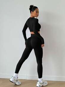 Easithlete 女士纯色简约休闲圆领长袖上衣和裤子运动套装 - 黑色 - 查看 2