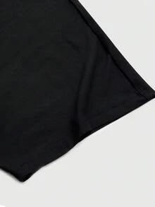 ROMWE MEN Men's Round Neck Short Sleeve Cartoon Character Print Distressed T-Shirt