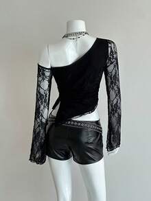 SHEIN DivaQ 女士蕾丝纹理不对称下摆收腰斜肩上衣 - 黑色 - 查看 2