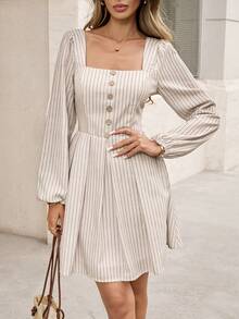 Pariaura 女士冬季法式优雅简约方领长袖露背系带A字短条纹连衣裙 - 杏色 - 查看 4