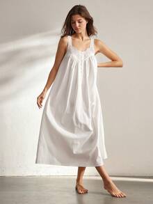 Ocili 女士花卉刺绣镂空纽扣设计休闲连衣裙