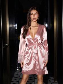 SilkySpell 1 pieza Bata sexy para mujer, chaqueta de satén elegante, con ribete de encaje transparente, para todas las estaciones - Rosa - Ver 5