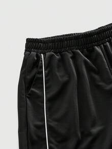 ROMWE MEN Essentials Quần short sọc cạp chun thường ngày cho nam, đa năng cho mùa hè - màu đen - Xem 3