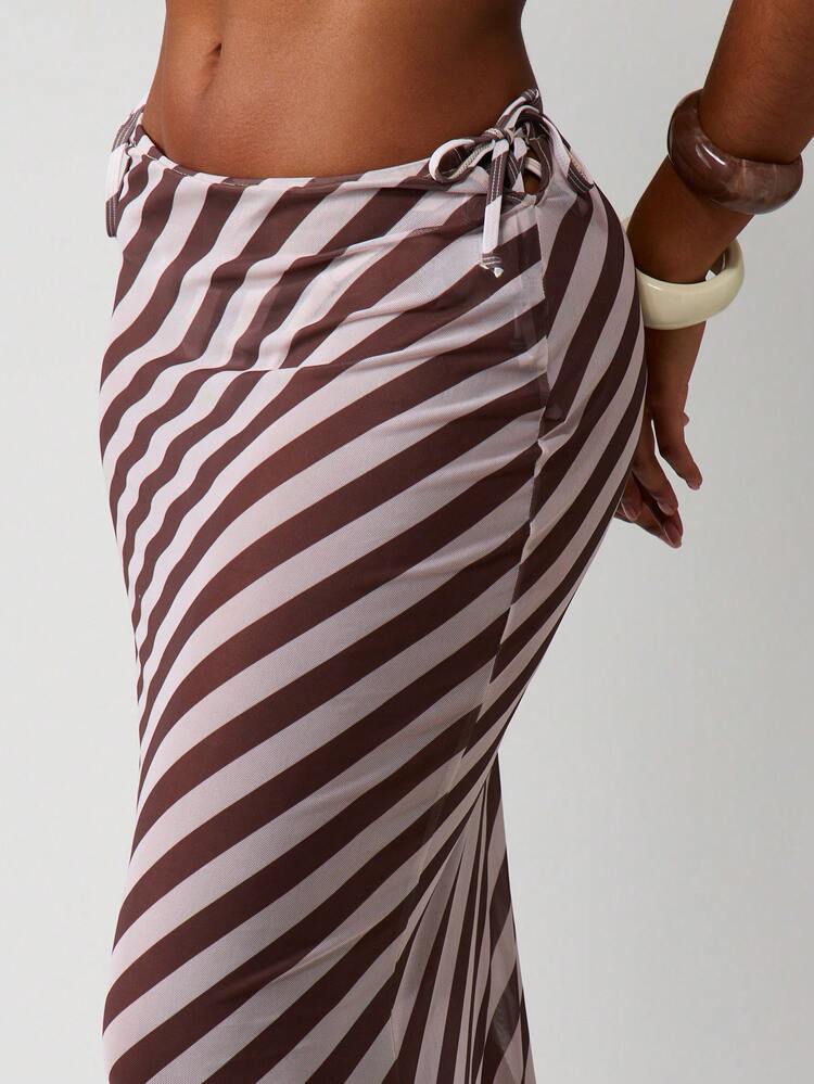 MISSGUIDED Diagonal Striped Beach Cover Up Sarong Skirt Summer Vacation Wrap Swimwear Resort Wear Pool Party Beachwear