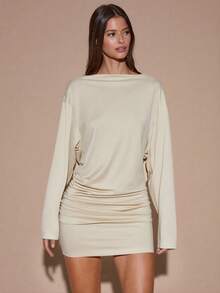 SHEIN BAE 秋冬季纯色棕色/咖啡色长袖宽松深V领露背性感迷你连衣裙，适合鸡尾酒会、浪漫约会、聚会、正式活动、伴娘礼服、夜生活、万圣节、圣诞节等场合。 - 杏色 - 查看 5