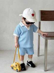 SHEIN Vintaside Kids 2pcs 0-3 Years Baby Boy/Girl/Unisex Infant Summer Blue Set, Collared Short Sleeve Top Paired With Matching Shorts, Minimalist Style No Pattern, Loose Fit, Suitable For Outings, Casual Home, Light Sports, Baby/Summer Outfit, Baby/Outdoor Wear Baby Boy Summer Outfit Blue Baby Boy Outfit Baby Boy Shorts Set Baby Boy Polo Set Boy Baby Casual Sets Baby Boy Clothes Baby Boy Clothes Boy Clothes Sets Blue Two Piece Set Baby Blue Vintage Baby Boy Outfit Baby Clothes Set Summer - Blue - View 7