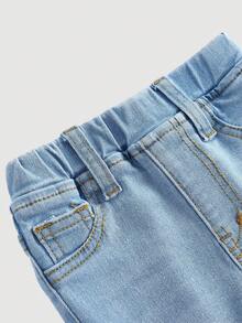 SHEIN Quần ống loe ôm sát bằng vải denim xanh dương, điểm nhấn nơ hồng dễ thương cho bé gái, thích hợp cho mùa xuân, hè, phong cách thường ngày và thời trang đi nghỉ mát, thời trang đường phố, kiểu dáng thập niên 2000, chất liệu denim mềm mại và thoải mái, quần ống loe đi nghỉ mát. - Màu xanh lam - Xem 3