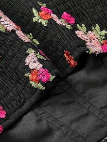 SHEIN MOD 女士复古时尚刺绣吊带背心，适合春假、夏季假期、情人节、生日等场合，优雅复古，外出上衣，黑色花卉图案，夏季性感，束身胸衣，抹胸。 - 黑色 - 查看 6