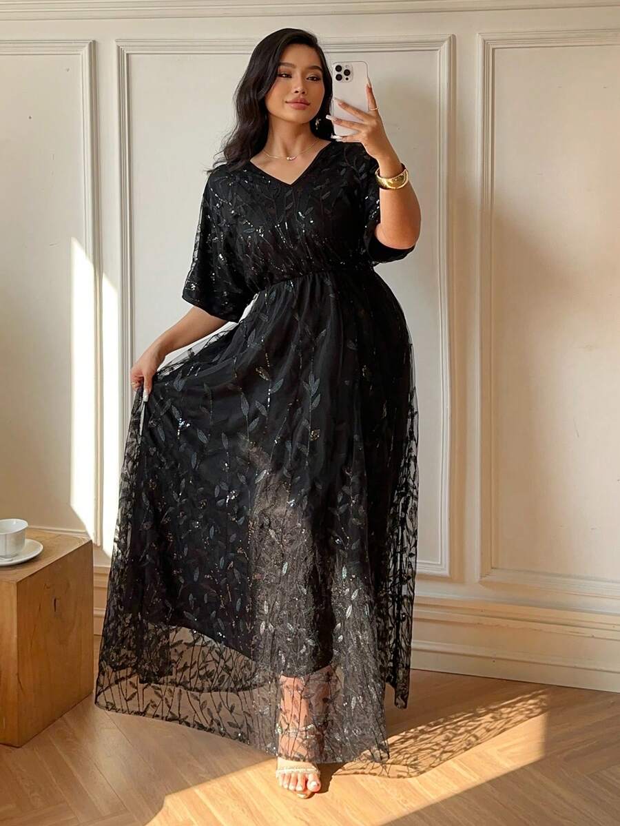 Dazy Plus Đầm maxi dài tay cổ chữ V họa tiết lá bằng chiffon dệt hoa thanh lịch dành cho nữ cỡ lớn, màu đen, thích hợp cho mùa xuân/hè, dự tiệc, lễ hội hoặc các dịp đặc biệt khác. - màu đen - Xem 1