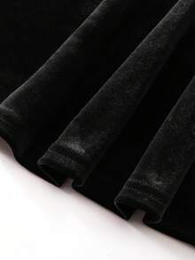 少女休闲优雅露肩丝绒吊带连衣裙，腰部系带，荷叶边下摆拼接设计，适合返校、派对、万圣节、圣诞节、休闲和正式场合。 - 黑色 - 查看 5