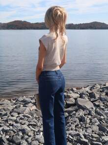 Sydney Algeri 优雅高领宽松休闲百搭无袖针织毛衣背心外出上衣女秋冬上学上衣 - 杏色 - 查看 3