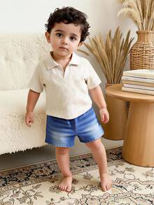 SHEIN Vintaside Kids Bộ áo thun tay ngắn cổ bẻ họa tiết Paisley cho bé trai kết hợp với quần short denim giặt thời trang, trang phục mùa hè thường ngày đa năng, thích hợp mặc hàng ngày, cắm trại gia đình, ăn uống hoặc mua sắm - Nhiều màu - Xem 3