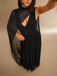 Silquee This Women's Black V-Neck, Flowing Chiffon Shawl Collar, Subtly Sheer, Sexy, Elegant, And Sophisticated Dress Is Charming And Suitable For Various Occasions, Including Valentine's Day, Dates, Outings, Nightclub Parties, And Elegant Dinners. The Fitted Cut Accentuates The Figure And Showcases Feminine Allure. Elegant And Captivating, It's The Perfect Choice For Valentine's Day, And Also Suitable For Vacations, Beach Trips, Parties, Banquets, Weddings, Romantic Dates, And Spring/Summer Wear.