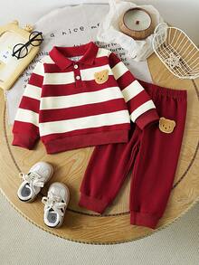 0-3岁男/女婴通用春秋季杏色条纹领长袖上衣搭配纯红色裤子套装，适合外出、家庭聚会、节日和休闲散步。